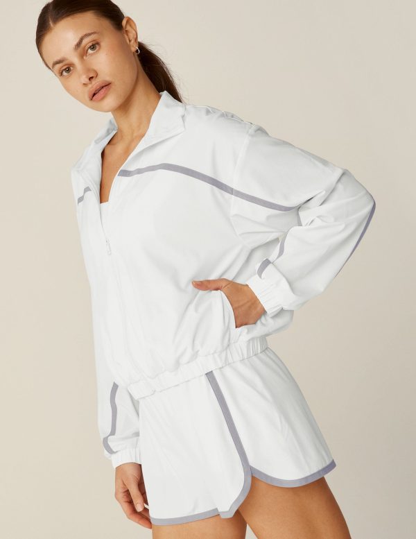 NN2234_true-white-cloud-grey_8494