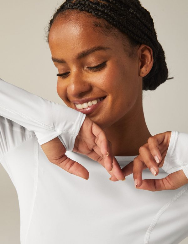 WK7907_lunar-white_2833-2